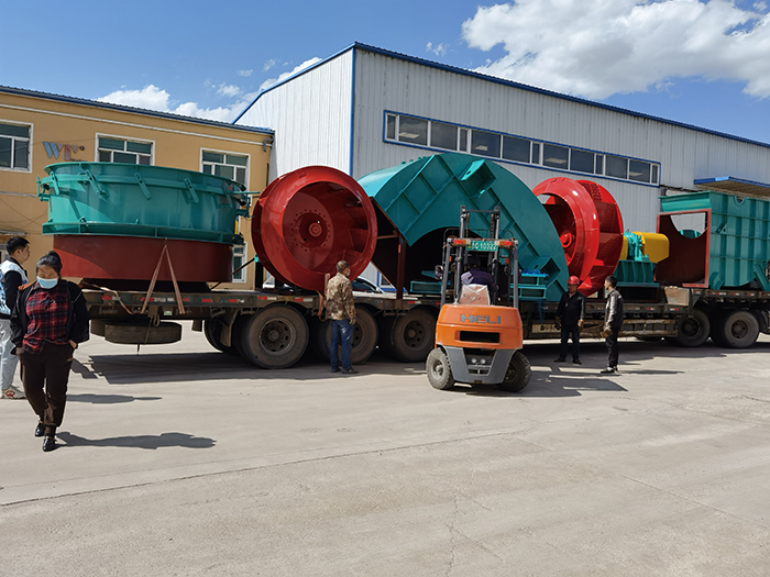 水泥改造項(xiàng)目定做的大型除塵設(shè)備風(fēng)機(jī)，28.5D、 24D二臺(tái)